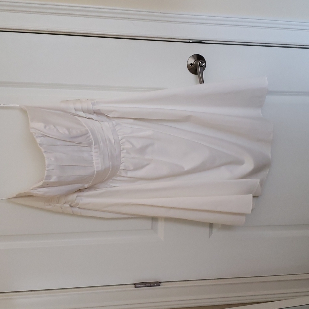 DB Studio Women's Formal White Strapless Dress - Size 24